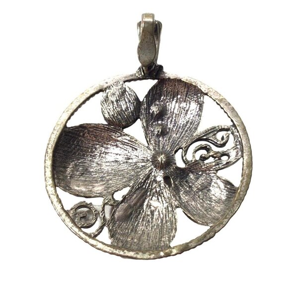 Floral Round Metal Pendant With Rhinestone Accents In Silver & Purple For Neckla - Picture 2 of 2